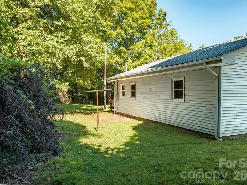 3080 Whitesides Road, Forest City, NC 28139.  MLS# CAR4406790, YatesRealty ID 41050. 