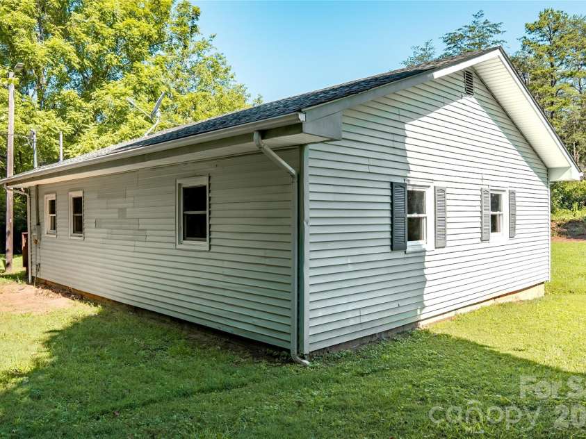 3080 Whitesides Road, Forest City, NC 28139.  MLS# CAR4406790, YatesRealty ID 41050. 