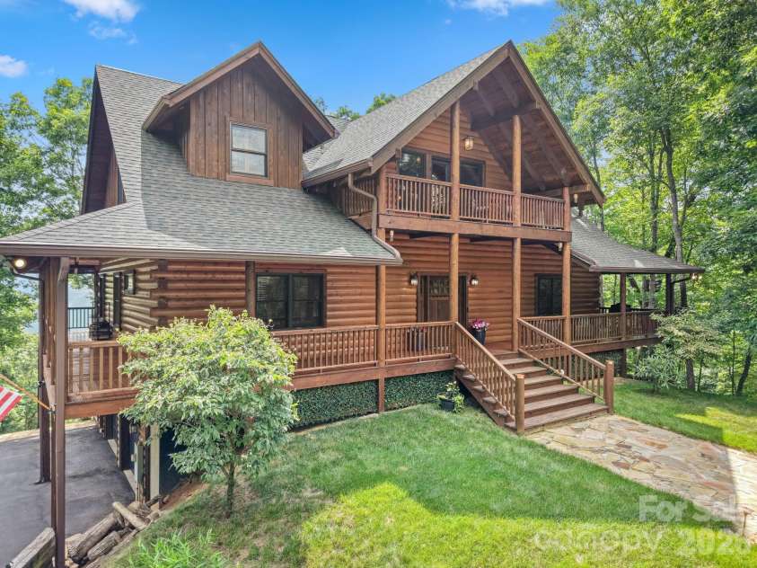 134 Hubble Way, Topton, NC 28781.  MLS# CAR4410859, YatesRealty ID 41055. 