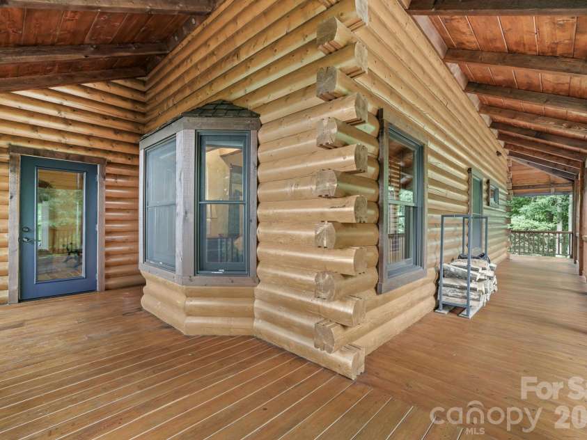 134 Hubble Way, Topton, NC 28781.  MLS# CAR4410859, YatesRealty ID 41055. 