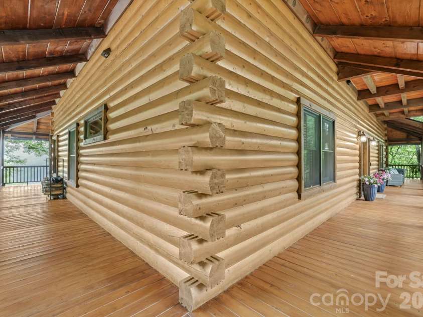 134 Hubble Way, Topton, NC 28781.  MLS# CAR4410859, YatesRealty ID 41055. 