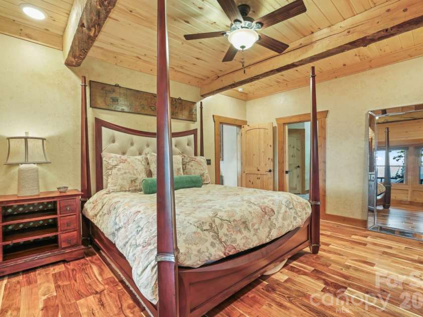 134 Hubble Way, Topton, NC 28781.  MLS# CAR4410859, YatesRealty ID 41055. 
