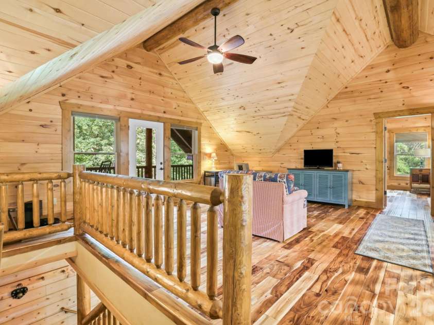 134 Hubble Way, Topton, NC 28781.  MLS# CAR4410859, YatesRealty ID 41055. 