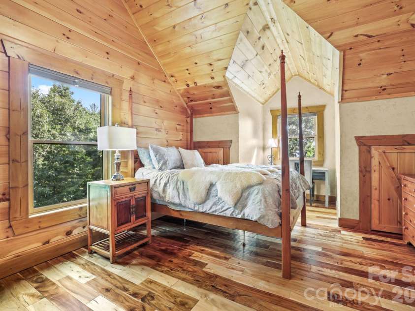 134 Hubble Way, Topton, NC 28781.  MLS# CAR4410859, YatesRealty ID 41055. 