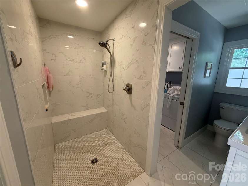 3755 21st Street, Hickory, NC 28601.  MLS# CAR4395380, YatesRealty ID 41061. Primary Shower