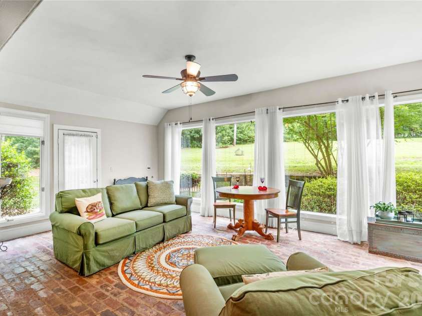 203 Wickersham Drive, Statesville, NC 28625.  MLS# CAR4402525, YatesRealty ID 41062. Sunroom
