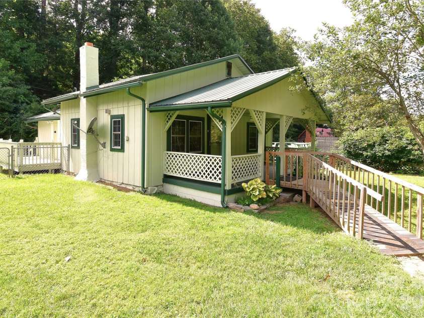 2124 Pisgah Highway, Candler, NC 28715.  MLS# CAR4410436, YatesRealty ID 41063. 