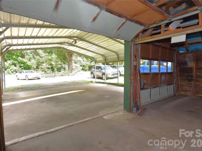 2124 Pisgah Highway, Candler, NC 28715.  MLS# CAR4410436, YatesRealty ID 41063. 