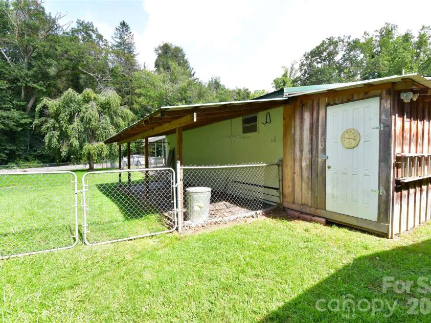2124 Pisgah Highway, Candler, NC 28715.  MLS# CAR4410436, YatesRealty ID 41063. 