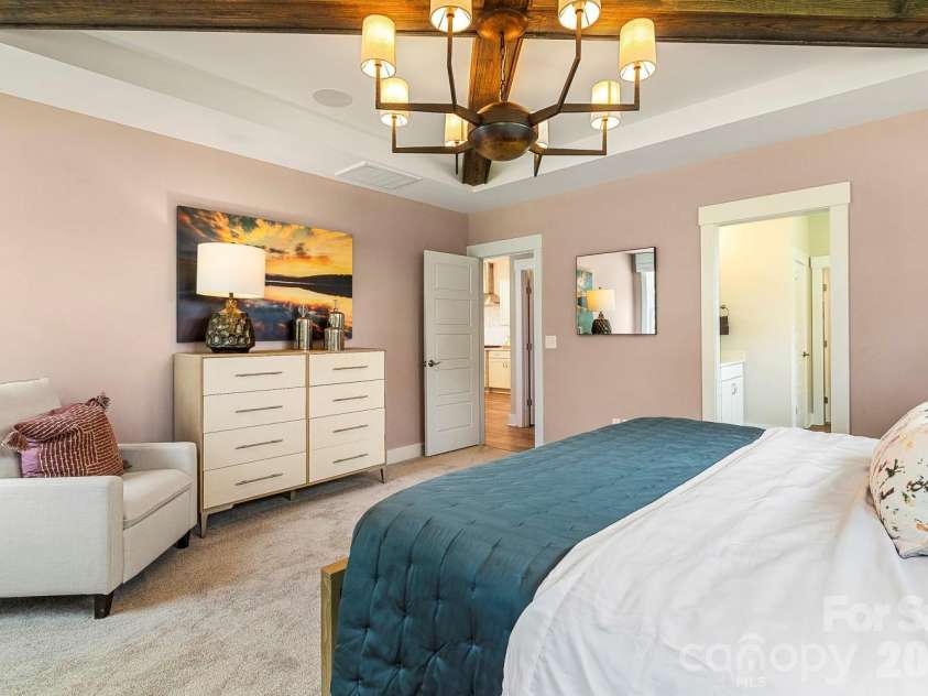 1234 Hunting Ridge Drive, Belmont, NC 28012.  MLS# CAR4410375, YatesRealty ID 41067. 