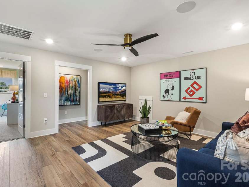 1234 Hunting Ridge Drive, Belmont, NC 28012.  MLS# CAR4410375, YatesRealty ID 41067. 