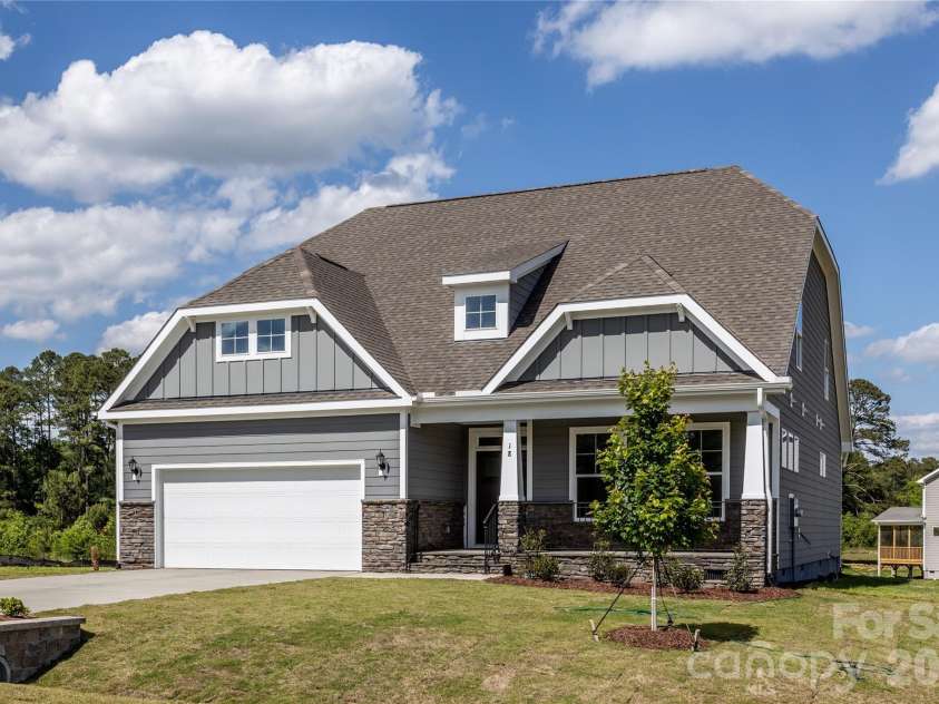 1234 Hunting Ridge Drive, Belmont, NC 28012.  MLS# CAR4410375, YatesRealty ID 41067. 
