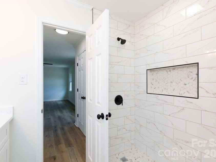 1560 Meadowdale Road, Rock Hill, SC 29732.  MLS# CAR4408235, YatesRealty ID 41070. Primary Shower