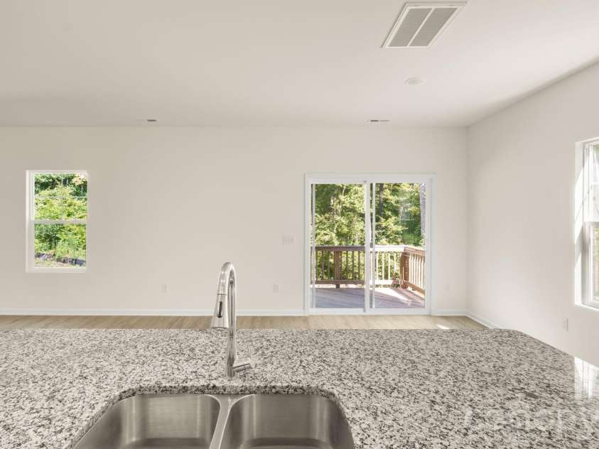 4022 Rolling Creek Road, Vale, NC 28168.  MLS# CAR4390215, YatesRealty ID 41072. Kitchen to Breakfast area
