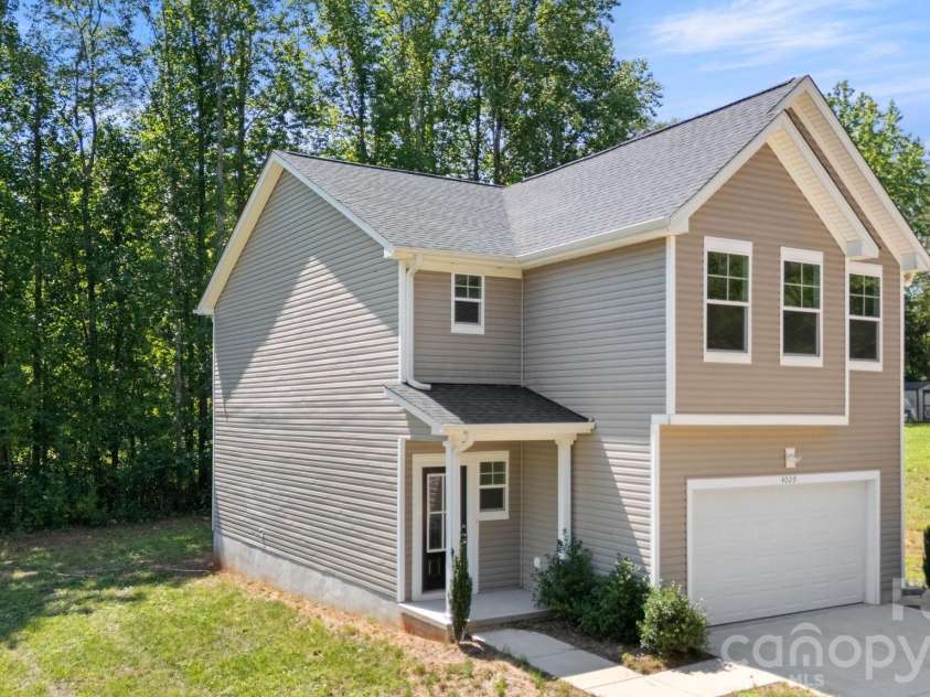 4029 Rolling Creek Drive, Vale, NC 28168.  MLS# CAR4390263, YatesRealty ID 41073. Front exterior and Side