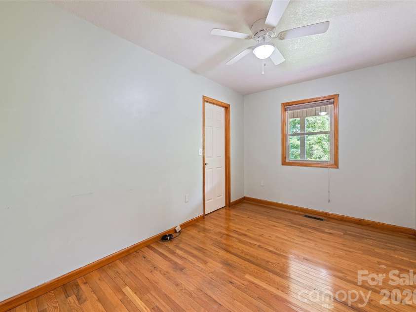 89 Cypress Lane, Canton, NC 28716.  MLS# CAR4399169, YatesRealty ID 41074. 2nd bedroom