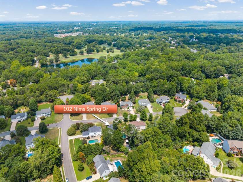 102 Nims Spring Drive, Fort Mill, SC 29715.  MLS# CAR4406817, YatesRealty ID 41075. 