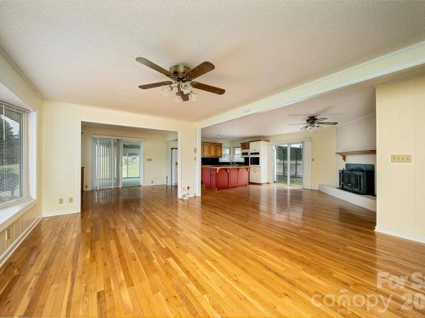821 Tanasee Gap Road, Balsam Grove, NC 28708.  MLS# CAR4409086, YatesRealty ID 41076. 
