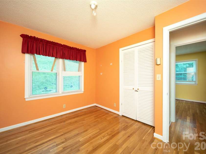 821 Tanasee Gap Road, Balsam Grove, NC 28708.  MLS# CAR4409086, YatesRealty ID 41076. 