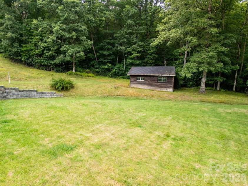 821 Tanasee Gap Road, Balsam Grove, NC 28708.  MLS# CAR4409086, YatesRealty ID 41076. 