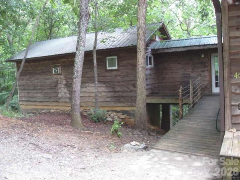409 Arrowood Road, Rutherfordton, NC 28139.  MLS# CAR4410629, YatesRealty ID 41077. 