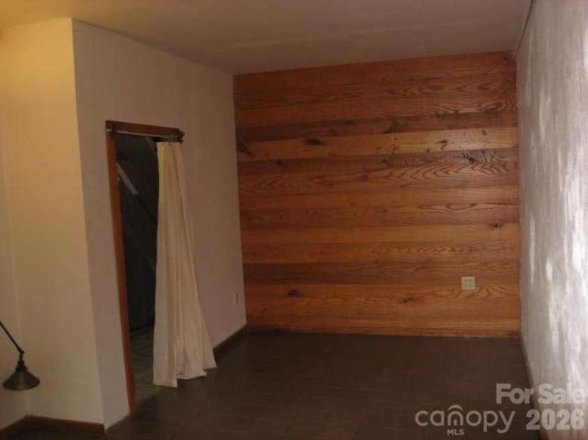 409 Arrowood Road, Rutherfordton, NC 28139.  MLS# CAR4410629, YatesRealty ID 41077. 