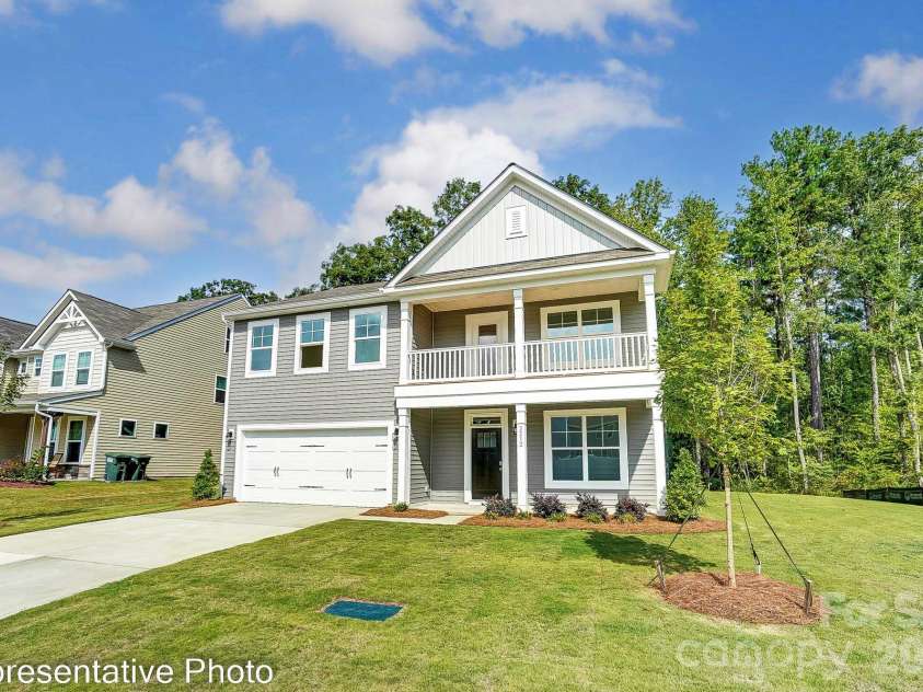 8474 Acadia Parkway, Sherrills Ford, NC 28673.  MLS# CAR4407623, YatesRealty ID 41078. 
