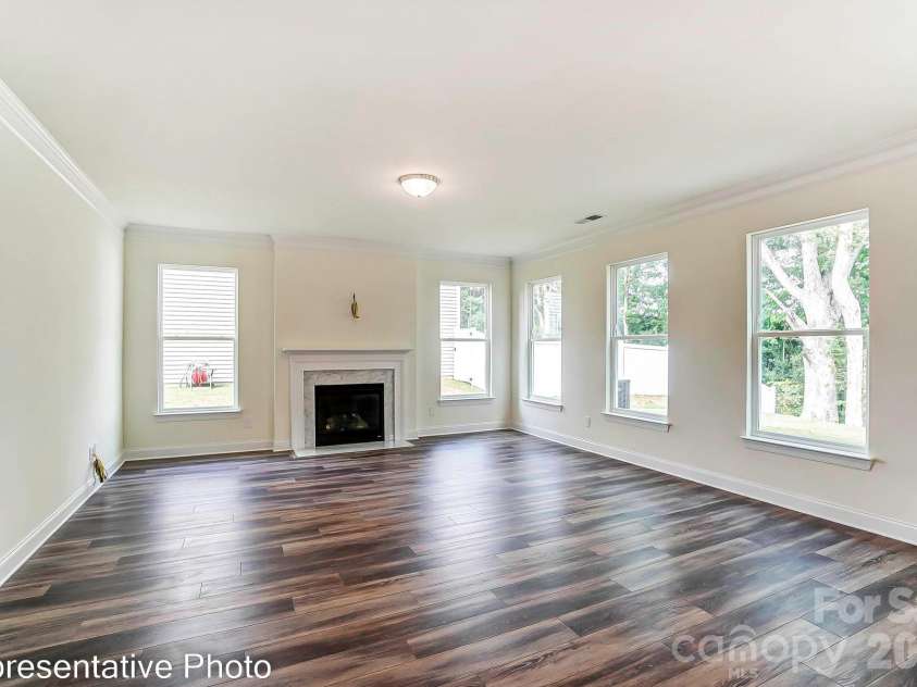 8474 Acadia Parkway, Sherrills Ford, NC 28673.  MLS# CAR4407623, YatesRealty ID 41078. 