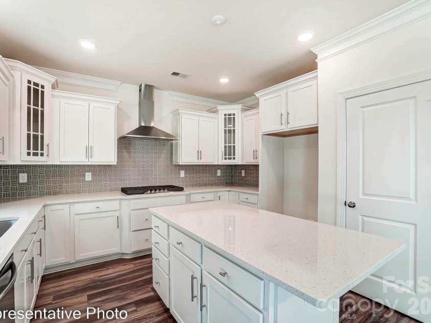 8474 Acadia Parkway, Sherrills Ford, NC 28673.  MLS# CAR4407623, YatesRealty ID 41078. 