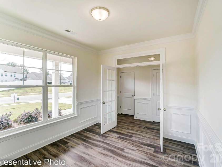 8474 Acadia Parkway, Sherrills Ford, NC 28673.  MLS# CAR4407623, YatesRealty ID 41078. 