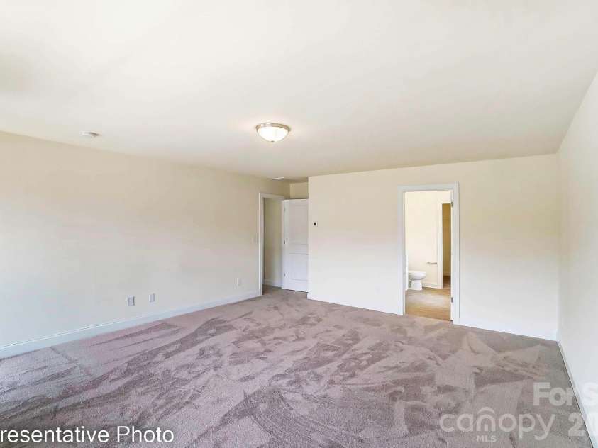 8474 Acadia Parkway, Sherrills Ford, NC 28673.  MLS# CAR4407623, YatesRealty ID 41078. 