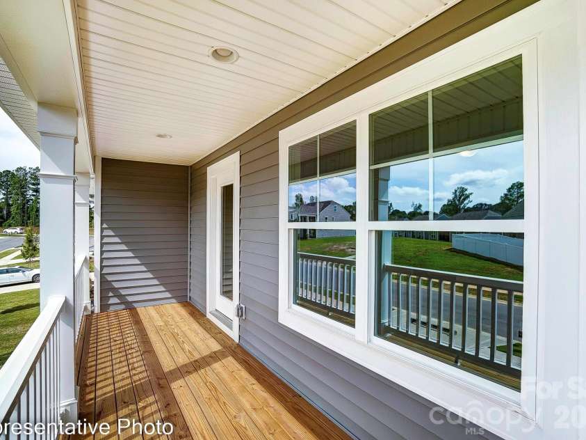 8474 Acadia Parkway, Sherrills Ford, NC 28673.  MLS# CAR4407623, YatesRealty ID 41078. 