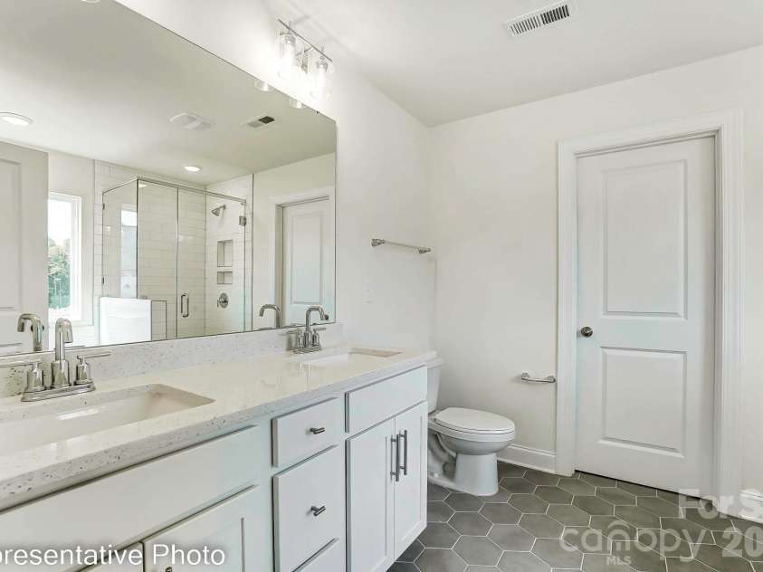 8474 Acadia Parkway, Sherrills Ford, NC 28673.  MLS# CAR4407623, YatesRealty ID 41078. 