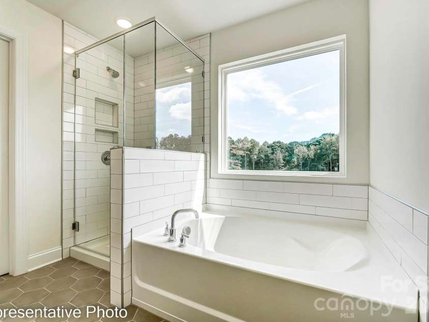 8474 Acadia Parkway, Sherrills Ford, NC 28673.  MLS# CAR4407623, YatesRealty ID 41078. 