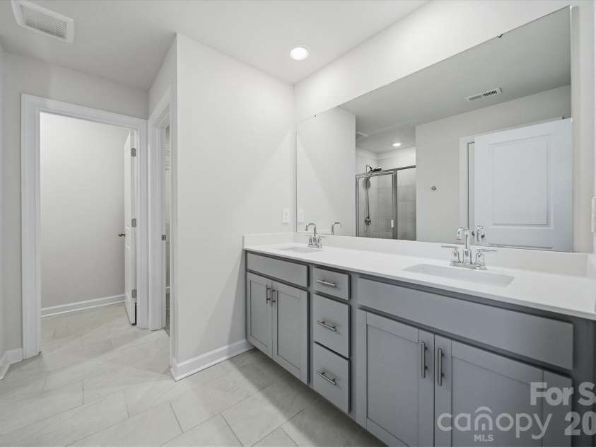 1302 31st Street, Conover, NC 28613.  MLS# CAR4335989, YatesRealty ID 4108. 