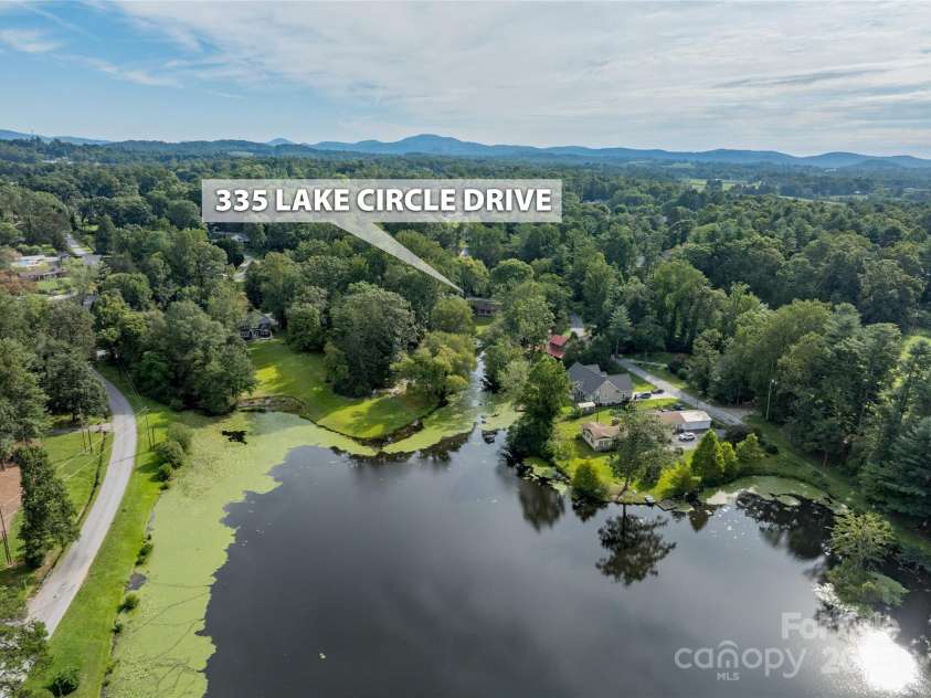 335 Lake Circle Drive, Hendersonville, NC 28792.  MLS# CAR4295963, YatesRealty ID 4108. Lakeview Estates