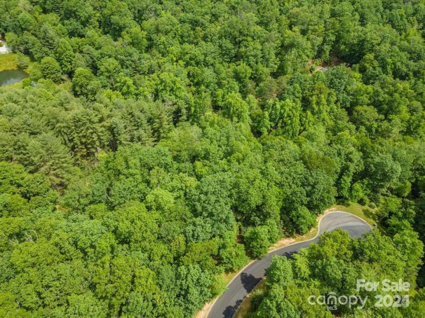 99999 Running Deer Trail, Horse Shoe, NC 28742.  MLS# CAR4158858, YatesRealty ID 4108. 