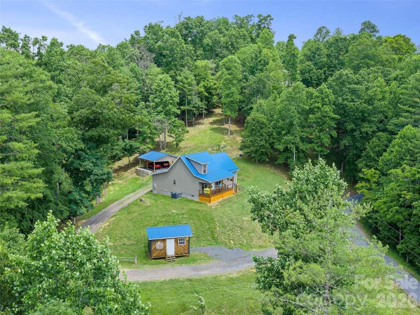 109 Tall Timber Lane, Green Mountain, NC 28740.  MLS# CAR4393810, YatesRealty ID 41080. 