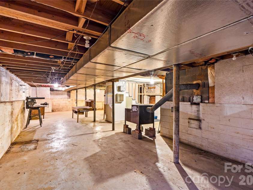 1059 Shearers Road, Mooresville, NC 28115.  MLS# CAR4385016, YatesRealty ID 41083. 