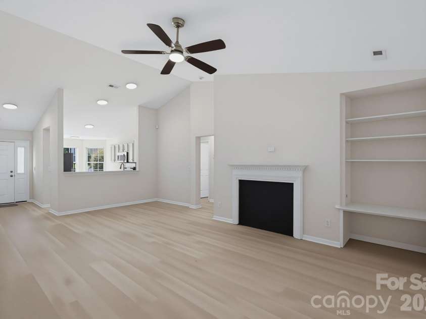 6408 Spanish Moss Lane, Charlotte, NC 28262.  MLS# CAR4402597, YatesRealty ID 41085. 