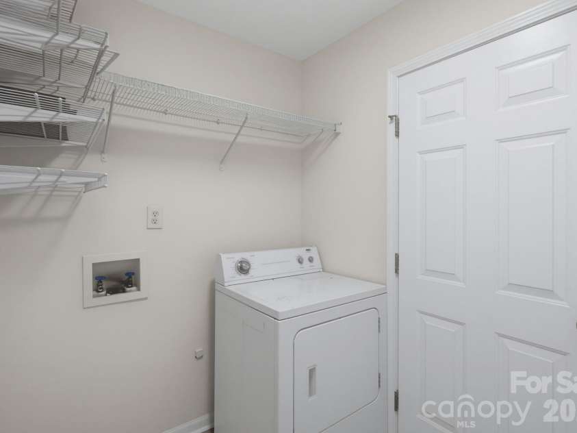 6408 Spanish Moss Lane, Charlotte, NC 28262.  MLS# CAR4402597, YatesRealty ID 41085. 