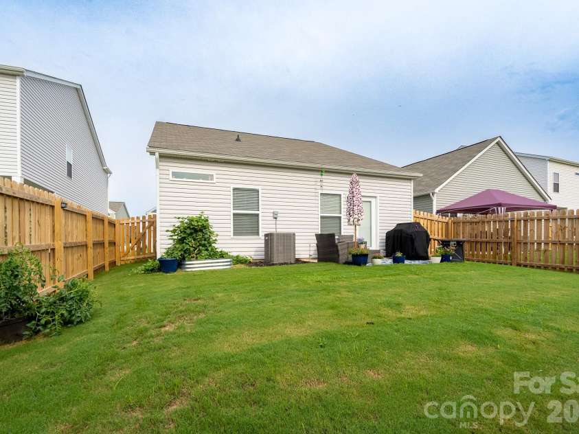 1255 Langston Lane, Salisbury, NC 28144.  MLS# CAR4410177, YatesRealty ID 41086. 