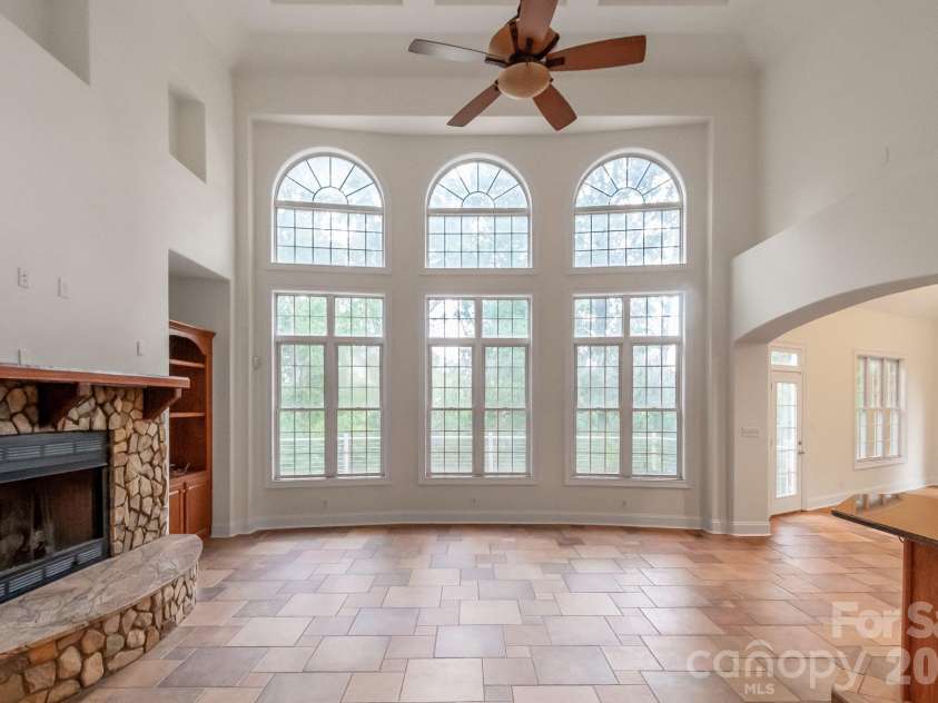 3248 The Knoll Lane, Lancaster, SC 29720.  MLS# CAR4407500, YatesRealty ID 41087. 