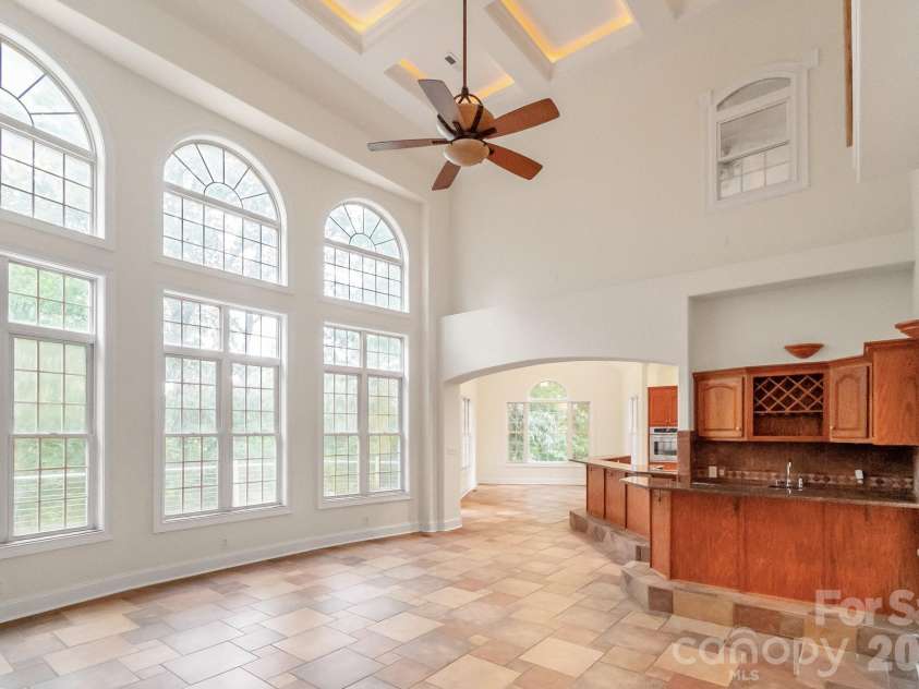 3248 The Knoll Lane, Lancaster, SC 29720.  MLS# CAR4407500, YatesRealty ID 41087. 