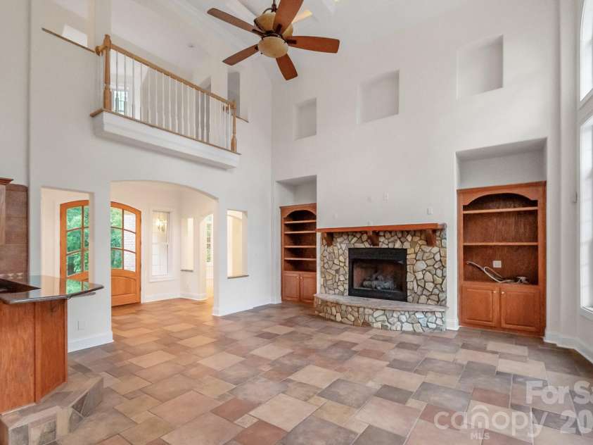 3248 The Knoll Lane, Lancaster, SC 29720.  MLS# CAR4407500, YatesRealty ID 41087. 