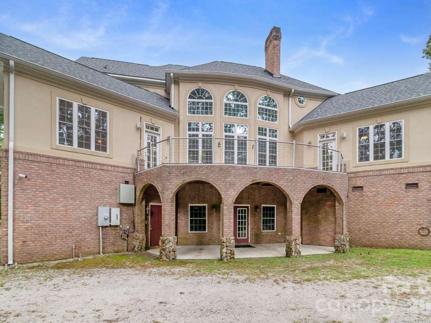 3248 The Knoll Lane, Lancaster, SC 29720.  MLS# CAR4407500, YatesRealty ID 41087. 
