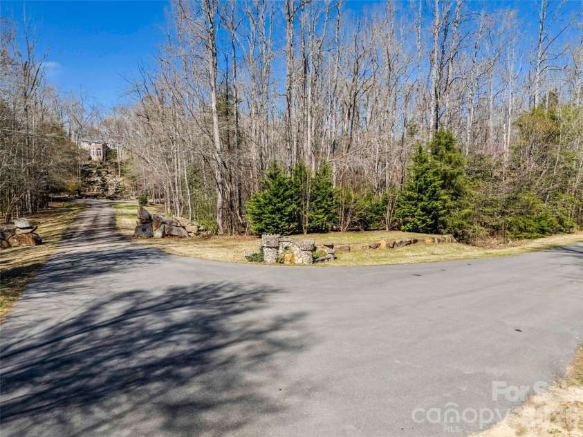 3248 The Knoll Lane, Lancaster, SC 29720.  MLS# CAR4407500, YatesRealty ID 41087. 