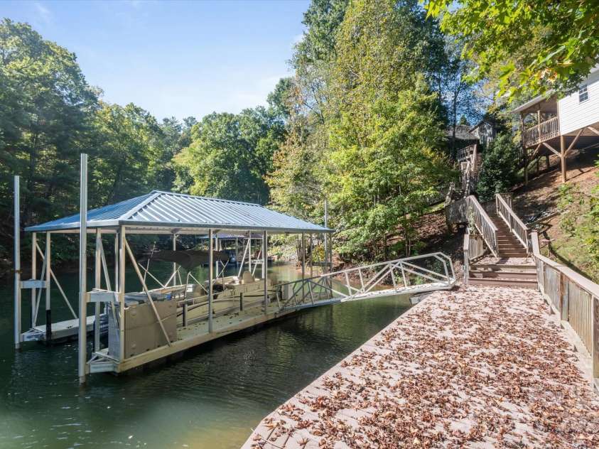 192 Lake Club Drive, Nebo, NC 28761.  MLS# CAR4308923, YatesRealty ID 4109. 
