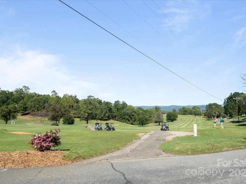 192 Lake Club Drive, Nebo, NC 28761.  MLS# CAR4308923, YatesRealty ID 4109. 