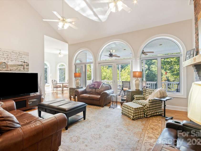 192 Lake Club Drive, Nebo, NC 28761.  MLS# CAR4308923, YatesRealty ID 4109. 